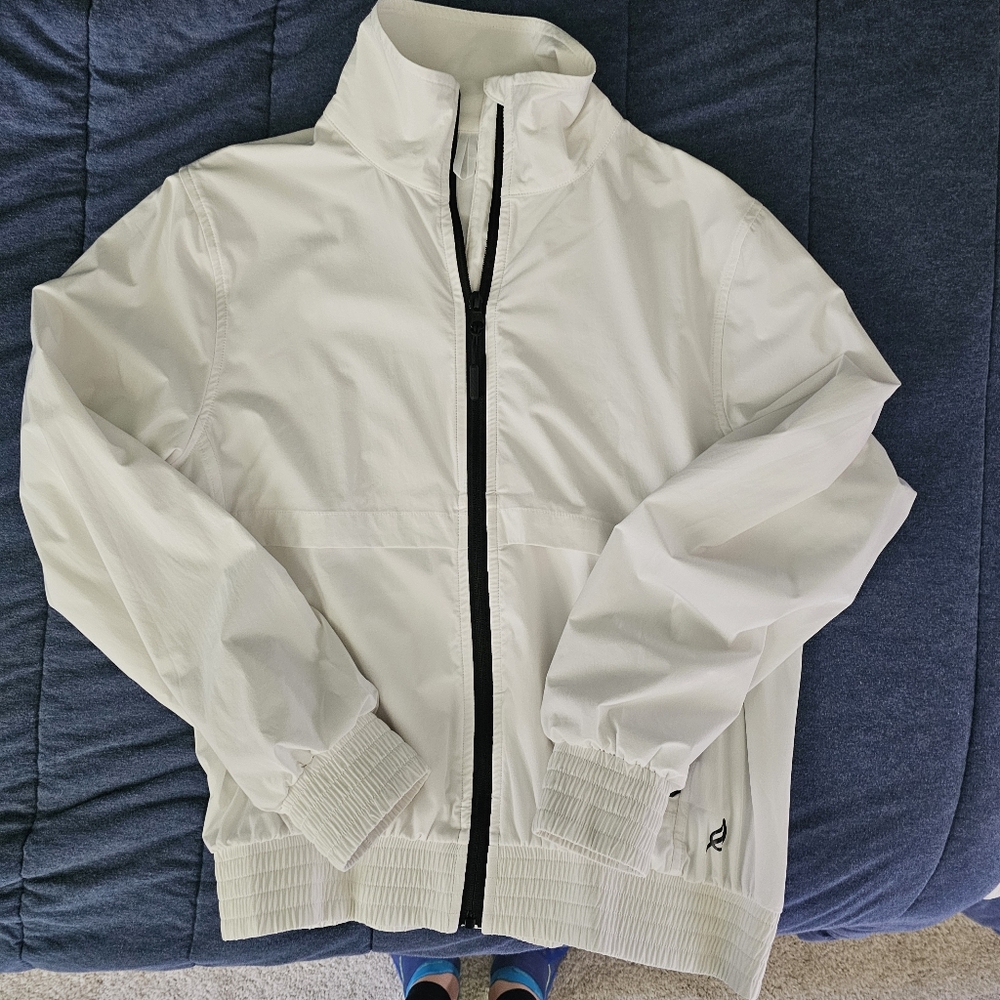 P'tula White Zip-Up Wind Jacket